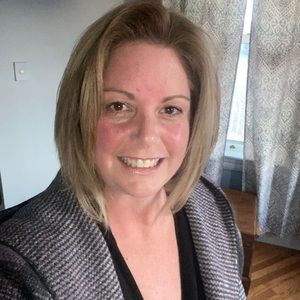 Meet your Posher, Brenda